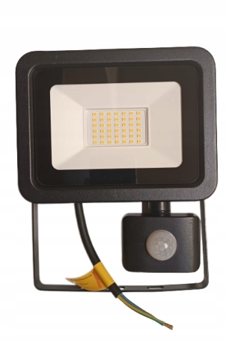 Naswietlacz-LED-30W-2900LM-6500K-barwa-zimna-PIR-czujnik-ruchu-IP44-czarny